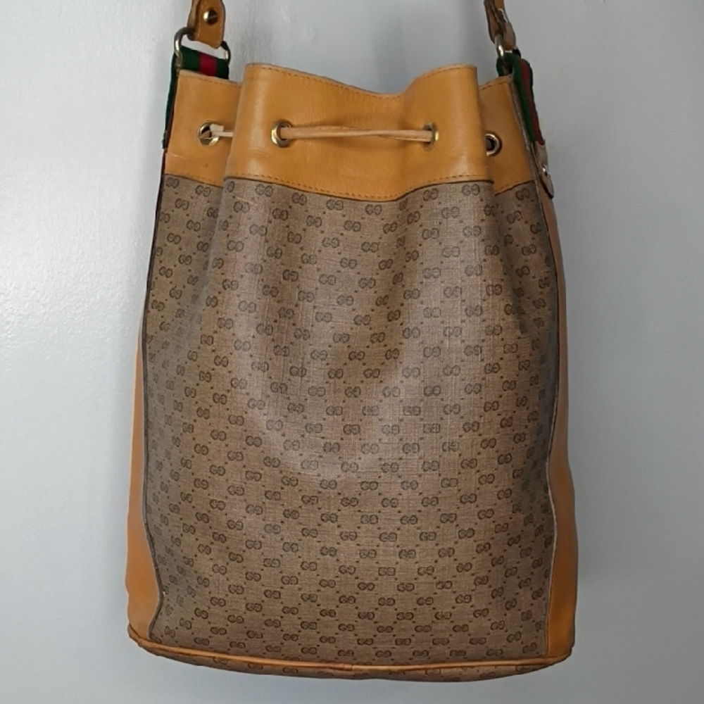Vintage Gucci Micro GG Brown Tan Bucket Bag Crossbody Strap - Picture 10 of 16